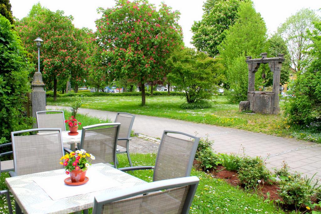 Hotel Bezold Rothenburg ob der Tauber Exterior photo
