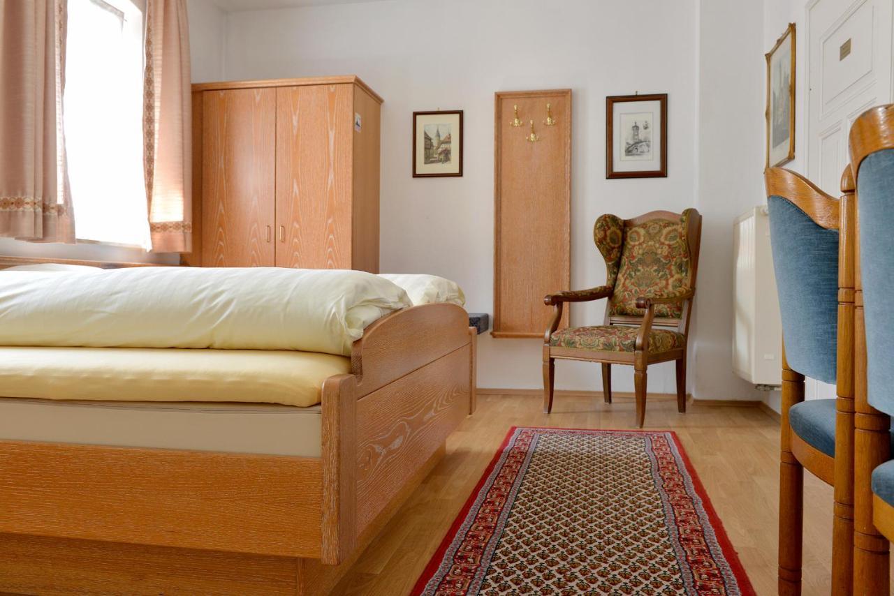 Hotel Bezold Rothenburg ob der Tauber Exterior photo